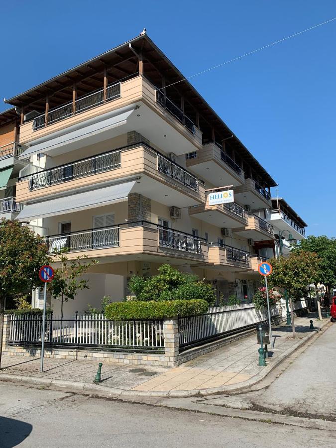 Helios Apartmenthouse โอลิมเปียกี อักติ ภายนอก รูปภาพ