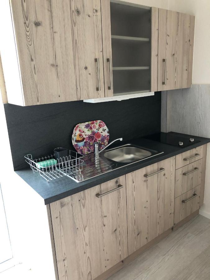 Helios Apartmenthouse โอลิมเปียกี อักติ ภายนอก รูปภาพ